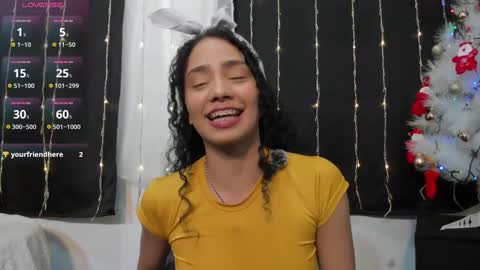 Snapshot of dakota_m01 chatting on 12/16/24, 01:42 Dakota online show from 12/16/24, 01:42