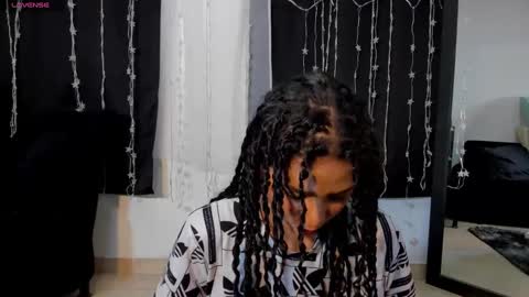 Snapshot of dakota_m01 chatting on 02/27/25, 02:32 Dakota online show from 02/27/25, 02:32