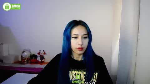 Maca online show from 12/16/25, 02:00