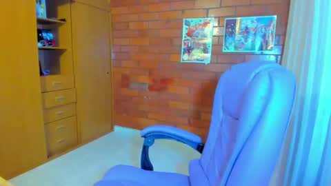 The girl of your dreams o online show from 02/05/25, 06:48