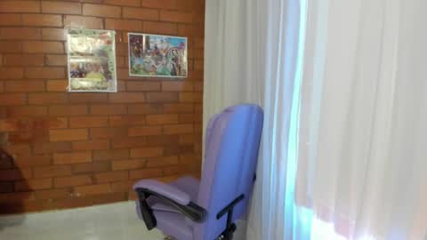 The girl of your dreams o online show from 02/21/25, 09:43