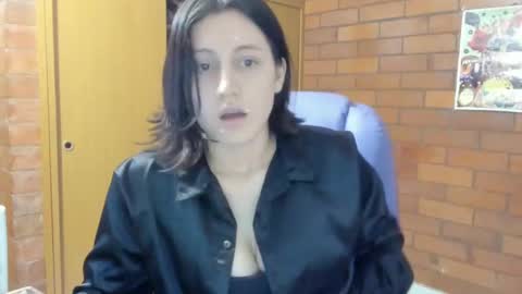 The girl of your dreams o online show from 03/10/25, 10:55