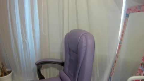 The girl of your dreams o online show from 09/29/25, 08:02