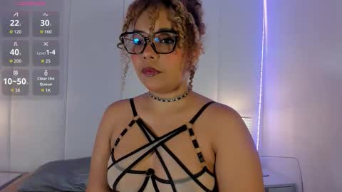  Danna  online show from 03/25/26, 11:49