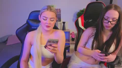 Snapshot of dakotajoan69 chatting on 04/07/26, 02:17 JoannaDakota online show from 04/07/26, 02:17