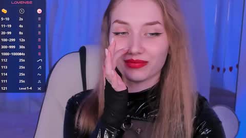 Snapshot of dakotamabs chatting on 02/15/25, 12:54 Dakota online show from 02/15/25, 12:54