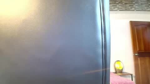 Snapshot of dakotarobbins_ chatting on 01/24/25, 05:42 dakotarobbins_ online show from 01/24/25, 05:42