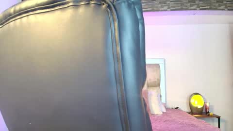 Snapshot of dakotarobbins_ chatting on 02/03/25, 10:54 dakotarobbins_ online show from 02/03/25, 10:54