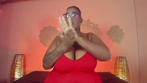 Snapshot of dakotasexshow2 chatting on 03/09/25, 12:53 Dakota Sex Show online show from 03/09/25, 12:53