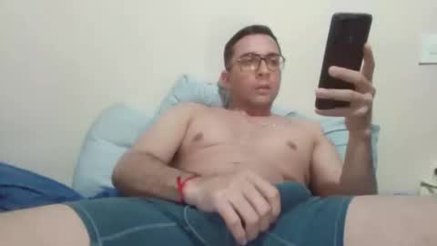 dale_guaya online show from 02/17/26, 07:53