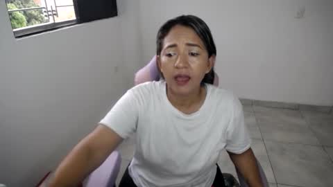 daleska_delicious1 online show from 12/01/25, 01:16