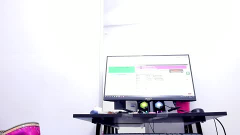  Ren  online show from 01/17/25, 03:12