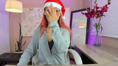 Snapshot of dalia_garrett chatting on 12/24/24, 02:12 Dalia online show from 12/24/24, 02:12