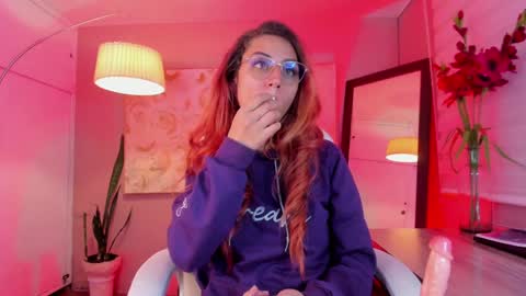 Snapshot of dalia_garrett chatting on 02/01/25, 07:36 Dalia online show from 02/01/25, 07:36