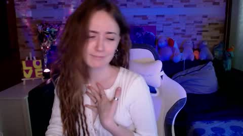 Dalia  online show from 11/27/25, 09:44