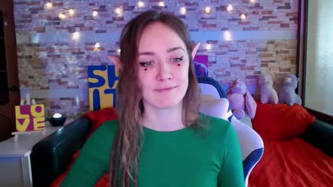 Dalia  online show from 12/23/25, 10:13