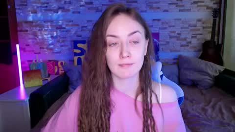 Snapshot of dalia_peach chatting on 03/30/26, 10:49 Dalia online show from 03/30/26, 10:49