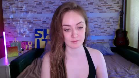 Snapshot of dalia_peach chatting on 04/12/26, 10:09 Dalia online show from 04/12/26, 10:09