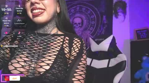 dalia_vorhees online show from 12/03/25, 01:35