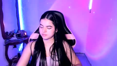 Dalia April online show from 03/22/26, 07:39