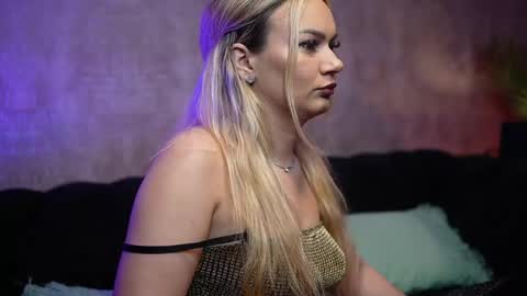 Snapshot of daliamissy chatting on 03/27/26, 09:36 Dalia online show from 03/27/26, 09:36