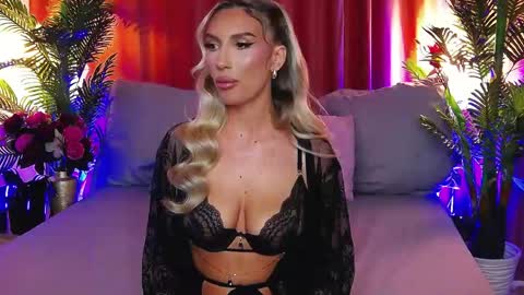 DalidaSelena online show from 05/05/26, 02:47
