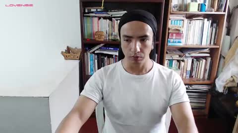 Snapshot of daliygala chatting on 01/05/25, 07:49 JamesDali online show from 01/05/25, 07:49