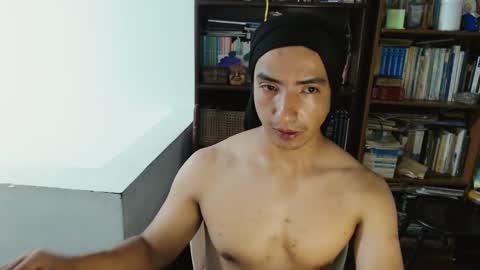 Snapshot of daliygala chatting on 03/03/25, 08:05 JamesDali online show from 03/03/25, 08:05