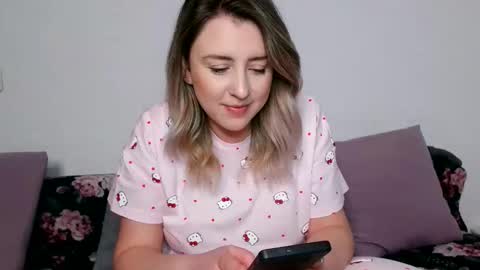 Snapshot of dalyana22 chatting on 03/01/26, 09:50 Maria online show from 03/01/26, 09:50