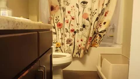Snapshot of dame_por_atras chatting on 05/21/26, 02:51 dame_por_atras online show from 05/21/26, 02:51