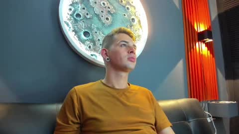 Damian Oliver online show from 12/09/24, 03:29