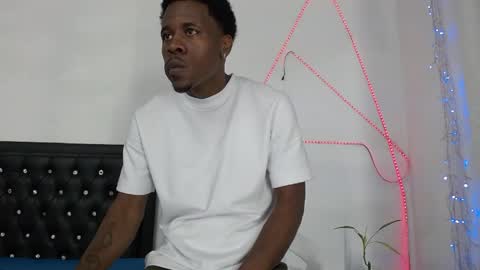 damian_hart10 online show from 05/07/26, 11:04