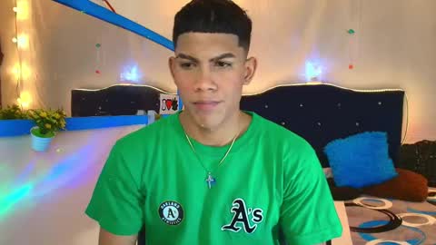 Damian online show from 02/14/25, 03:11