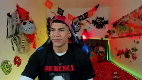 Damian online show from 10/23/25, 03:06