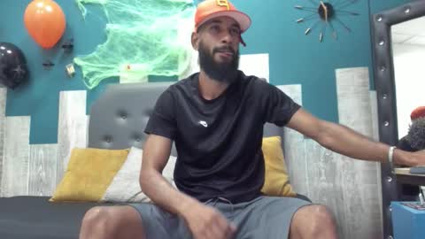 damian_shakur online show from 10/24/25, 11:17