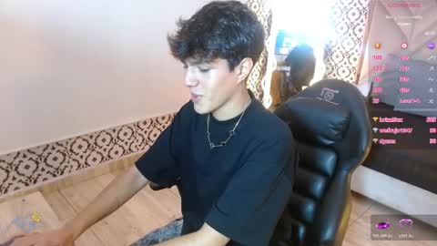 Snapshot of damian_tay chatting on 04/15/26, 11:28 damian_tay online show from 04/15/26, 11:28