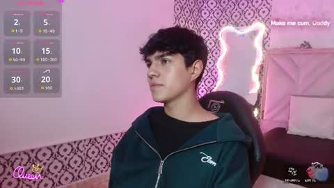 damian_tay1 online show from 07/04/26, 11:38