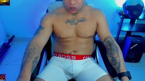 Snapshot of damian_tornerr chatting on 02/22/26, 04:57 Damian torner online show from 02/22/26, 04:57