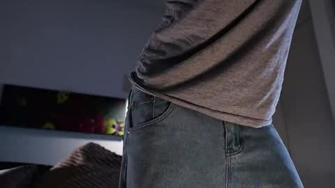 insta damn8   --------  online show from 02/20/26, 11:27