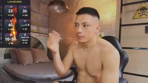 Damian Phill online show from 12/21/24, 07:27