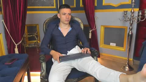 Damian Phill online show from 01/14/25, 08:48