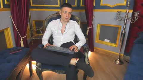 Damian Phill online show from 01/15/25, 07:34