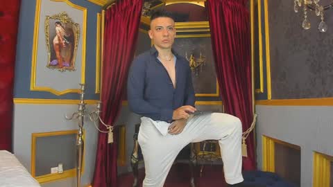 Damian Phill online show from 01/22/25, 03:20