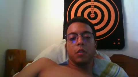 Snapshot of damiansex_4 chatting on 01/24/25, 07:07 Damian online show from 01/24/25, 07:07