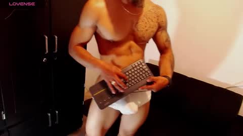 ---Taylor--- online show from 12/15/24, 01:57