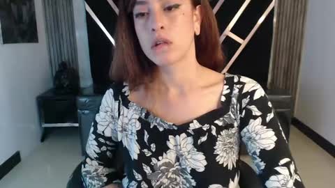 Snapshot of damiaoshun_ch chatting on 05/07/26, 07:41 Damia online show from 05/07/26, 07:41