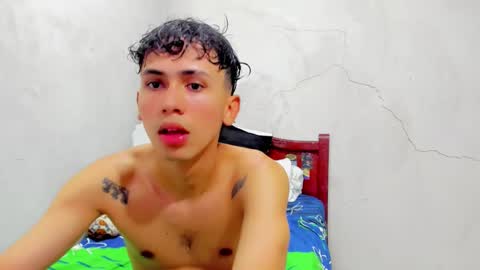 damien_444 online show from 09/16/25, 08:43