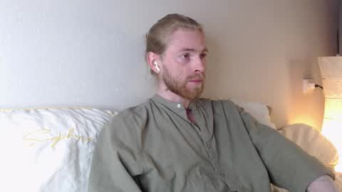 damien_diamond online show from 10/21/25, 06:19