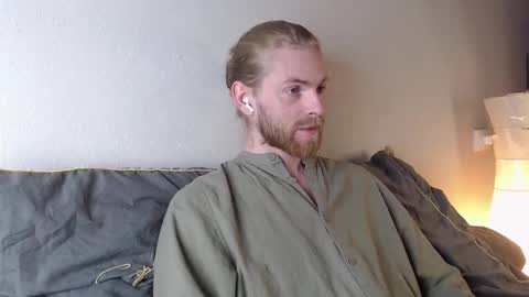 damien_diamond online show from 10/24/25, 08:38