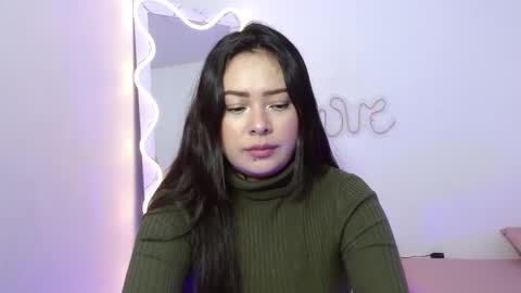 Damii online show from 11/18/25, 03:12